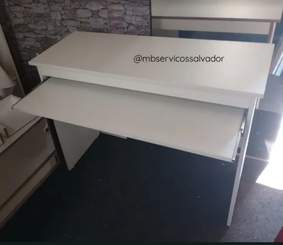 Mesa de computador( frete grátis)