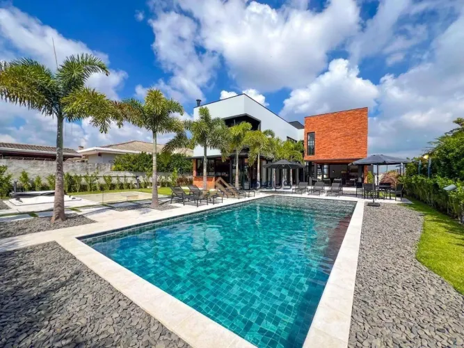 Casa com 6 dormitórios à venda, 552 m² por R$ 7.500.000,00 - Portal do Japy Golf Clube - C