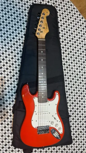 Guitarra mini fender