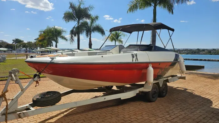 HD Marine 19 pés , 69 mil , aceito carro, 175 Hp injetado,