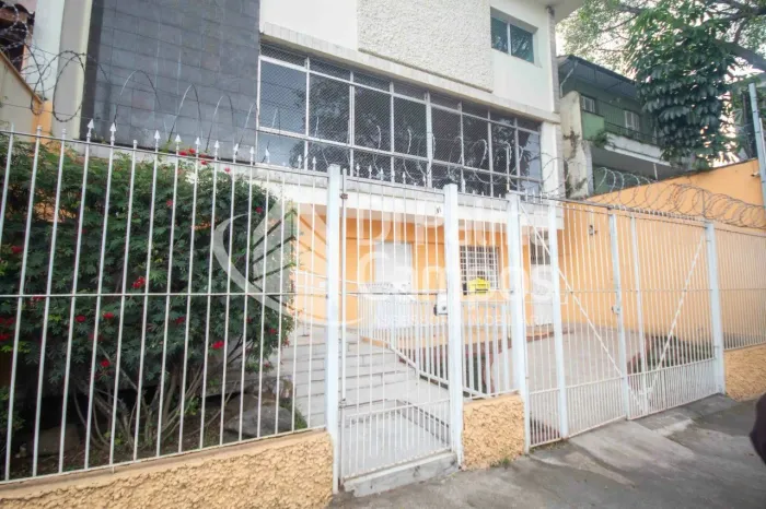 Casa comercial 1.042 m² para locação no Ipiranga a 150 m do Metrô Sacomã