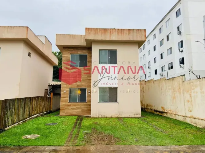 Casa em Condomínio com 4/4 (3 Suítes) para Locação em Abrantes