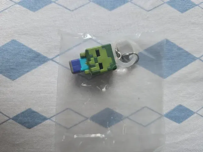 Miniatura Zumbi - Minecraft - Oficial - Importado do Japão
