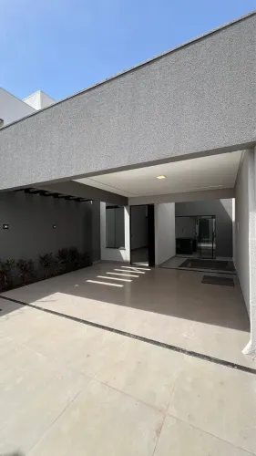 Casa Campos do Jordão com piscina e acabamento alto padrão 