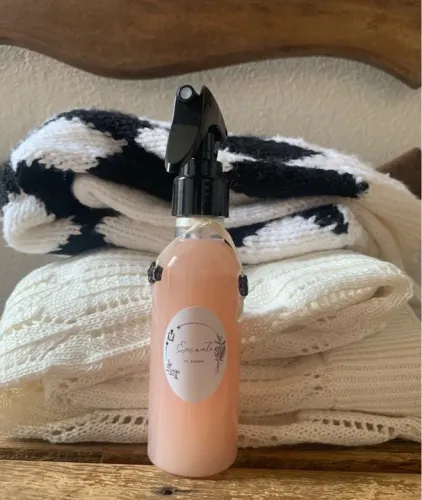 Água perfumada para roupa 