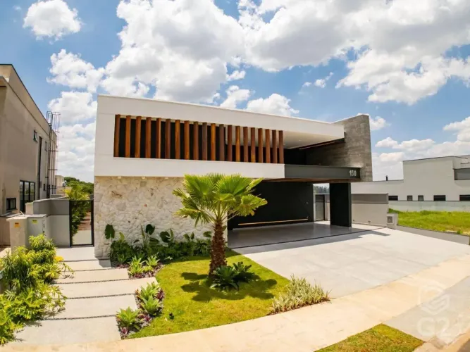 Casa à Venda no Condomínio Villa dos Pinheiros  Indaiatuba Sp