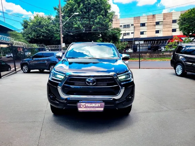 Toyota Hilux CD SRX 4X4 2.8 TDI 16V Diesel Aut. 2022