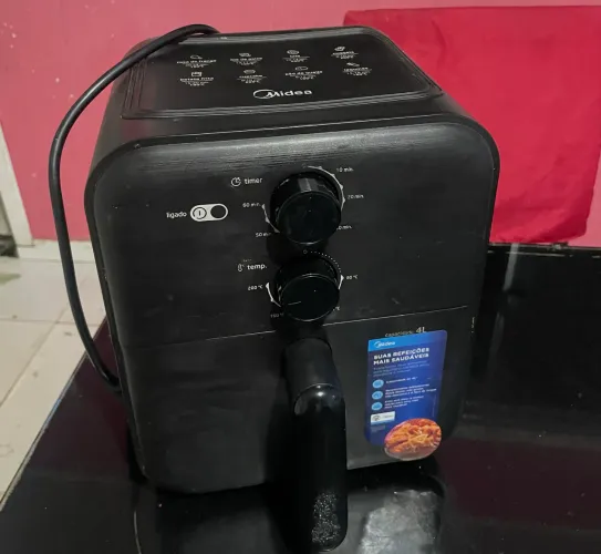 Air fryer 