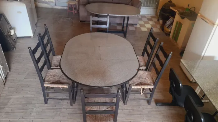 Mesa de jantar extensível c/6 cadeiras