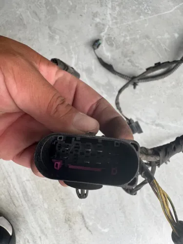 Chicote Do Parachoque Dianteiro Porsche Cayenne 2015/2017 (Usado)