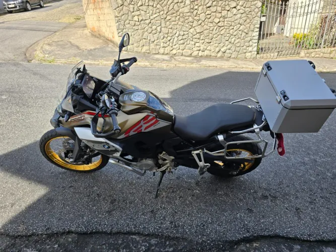 Vendo BMW f F850, ano 2022, novíssima, revisões feitas na Euroville BMW,  