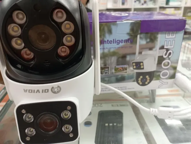 Câmera de Segurança Wi-Fi Externa HD - Yoosee/DI VIDA