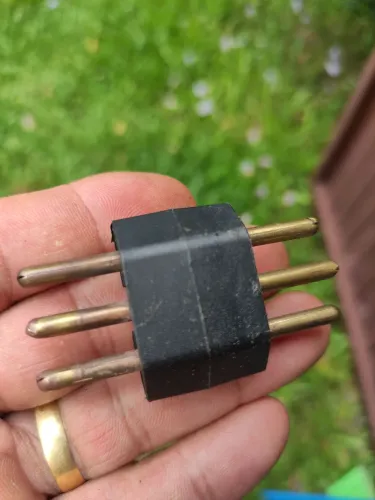 Plug transformador