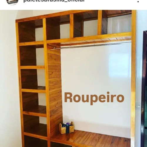 Guarda-Roupa - Roupeiro de paletes