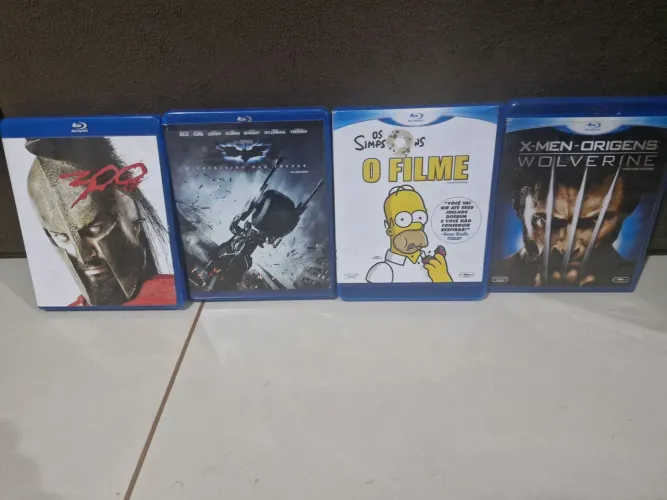 Coleção de Blu-Ray: 300, Batman, Simpsons e Wolverine