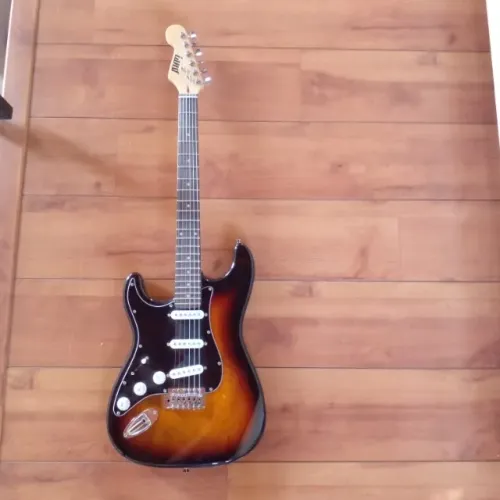 Vendo Guitarra para canhoto