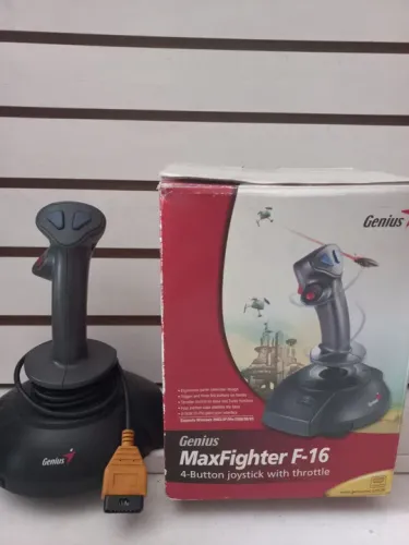 Joystick Genius MaxFighter F-16 antigo