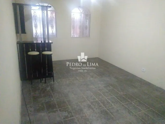 Casa Térrea com 3 Dormitórios, Próxima ao Metrô Guilhermina-Esperança - Penha