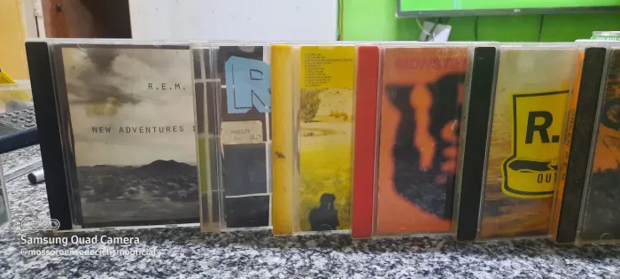 R.E.M. Cds