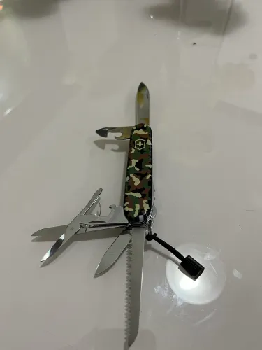 Canivete suíço victorinox Huntsman camuflado 91mm