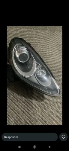Farol Porsche Cayenne 2012