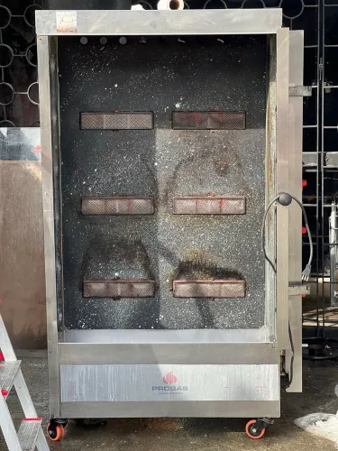     Máquina de Assar Frangos Progas 30 Frangos - 6 Espetos
