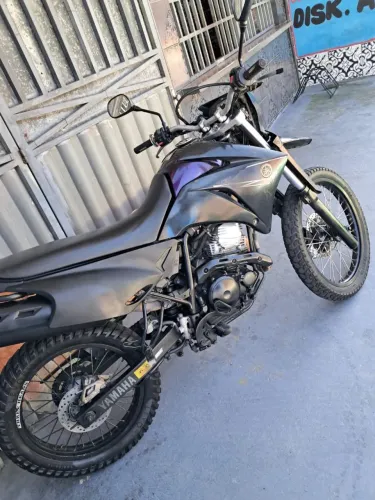 Vendo xtz Lander 250 cc