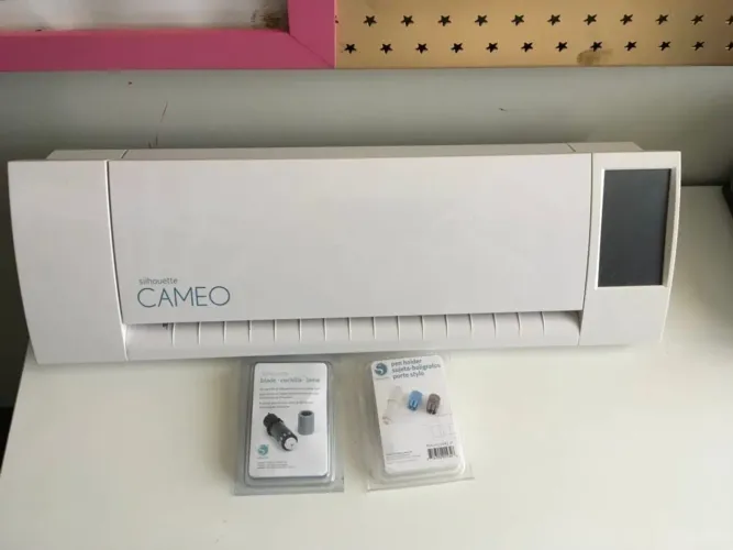 Máquina de corte Plotter Silhouette Cameo 2