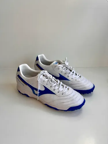Chuteira Mizuno Morelia Classic