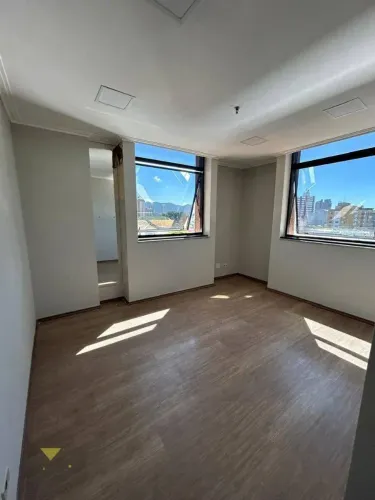 Sala à venda, 56 m² por R$ 375.000,00 - Centro - Mogi das Cruzes/SP
