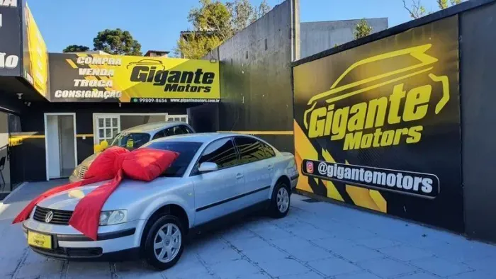 Volkswagen Passat 1.8 Mec. 1999