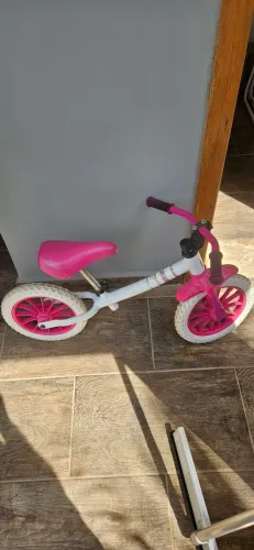 Bicicleta de Equilíbrio Decathlon