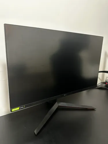 Monitor LG Ultragear 27 polegadas Full Hd