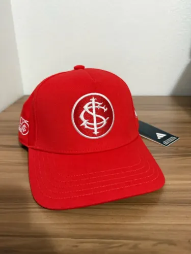 Boné Internacional Adidas 2025
