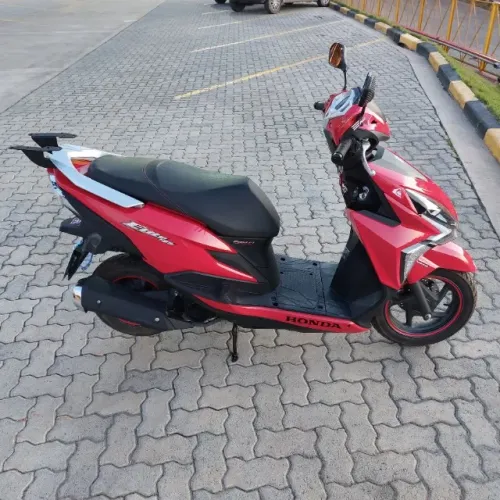 honda elite 2021 com 6500 km + brindes
