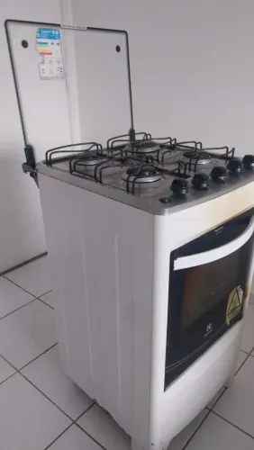 Fogão Electrolux bom estado