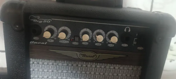Amplificador ótimo estado para guitarra violão
