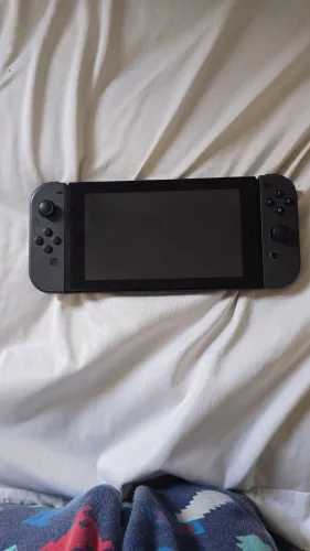 Nintendo Switch, Usado