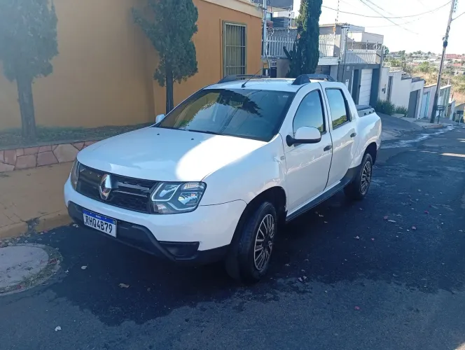 Renault Duster Oroch Exp. 1.6 Hi-flex 16V Mec. 2022