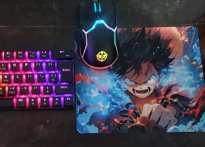 Kit gamer, teclado mecânico, mouse botões laterais e DPi, ambos RGB + tapete