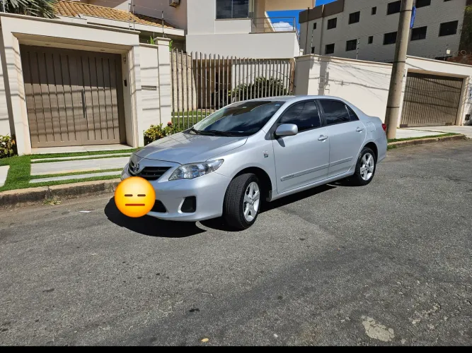 Toyota Corolla GLI 1.8 Flex 16V Aut. 2013