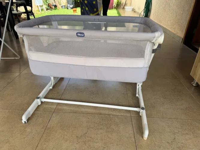 Berço Acoplado Chicco Next2Me - Cinza - Ótimo Estado