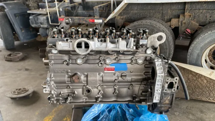 Motor completo ISB e 24250 original CUMMINS