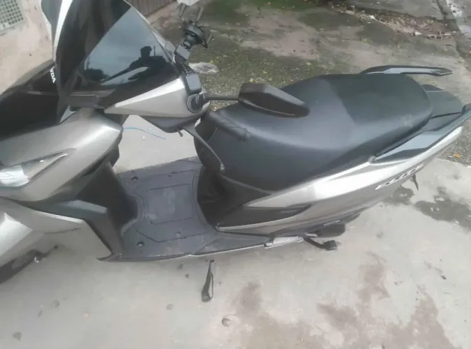 Honda elite nova