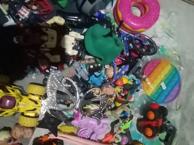 Lote de brinquedos