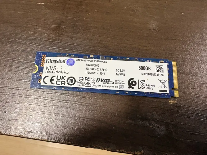 SSD Externo Kingston NV3 500GB NVMe USB-C + Case Bluecase