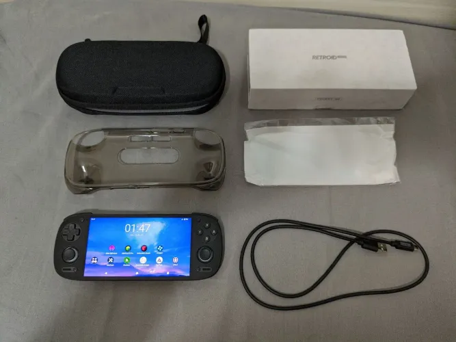 Retroid Pocket G2 - Novo (Aberto para teste)