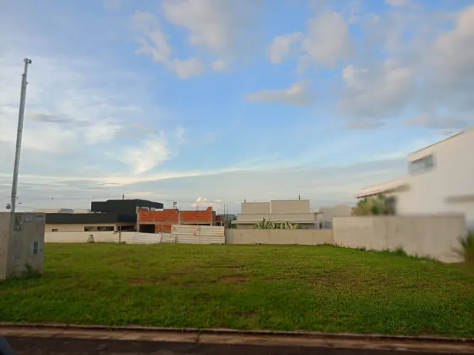 Vendo lote Terras Alphaville Anápolis 