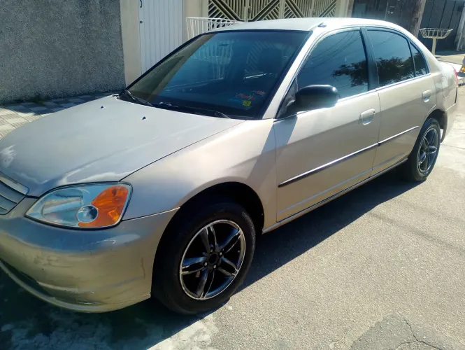Honda Civic Sedan Lx/lxl 1.7 16V 115cv Aut. 4P 2001
