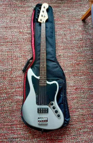 Baixo Fender Squier Jaguar Vintage Modified HB